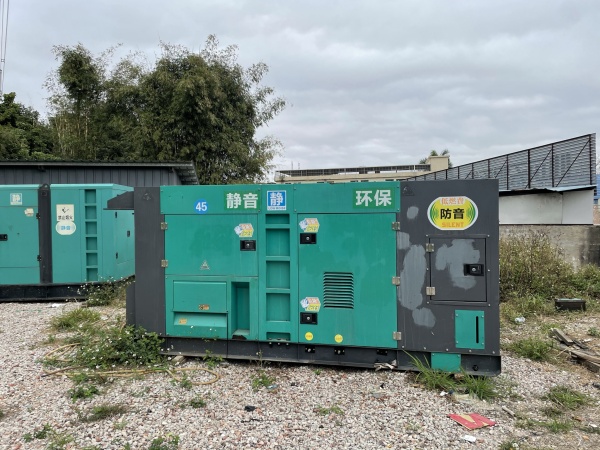 越秀300kw發(fā)電機出租一個月租金